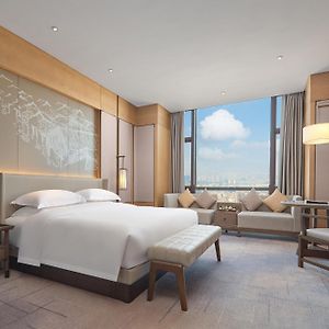 Executive King Room